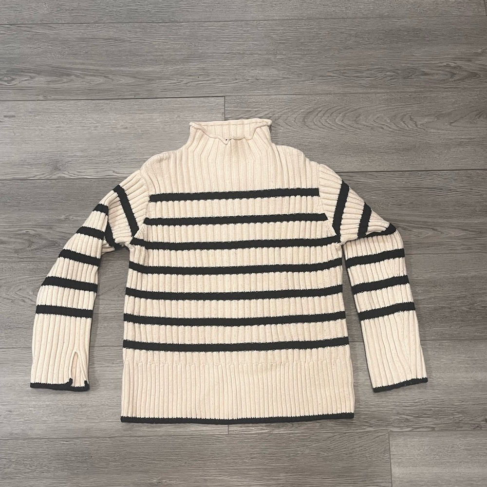 Zara | Black and Cream Striped Turtleneck Sweater | medium